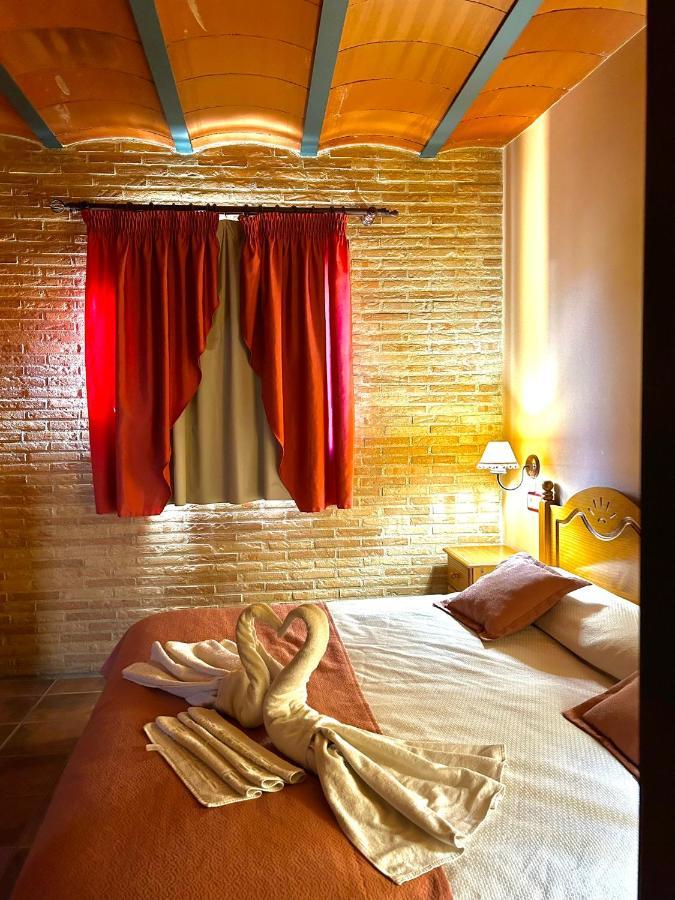 Meson Del Rey Hotel *